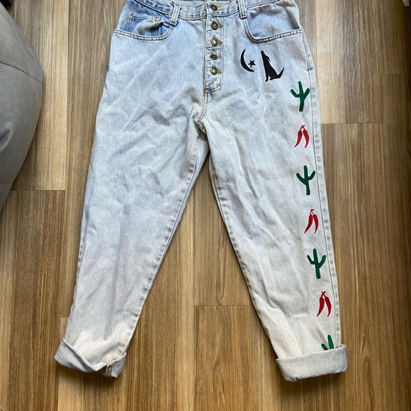 Jeans - Picture 2 of 7